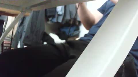 Snapshot of freeuptopia2 chatting on 10.18.25 K-Dick online show from 10.18.25