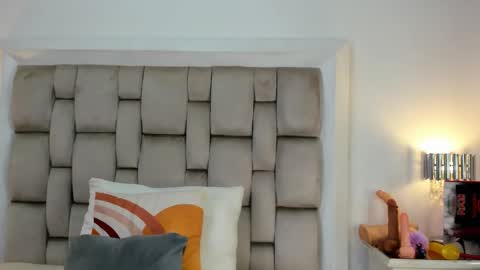 Frehia   online show from 03.13.26