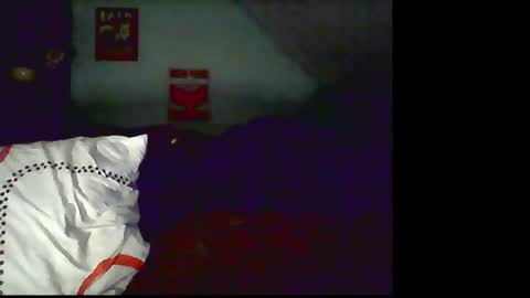 Snapshot of frenchbeardman chatting on 03.10.25 Thechaudieres online show from 03.10.25