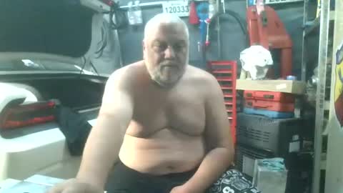 Snapshot of frenchdaddy95 chatting on 07.24.26 frenchdaddy95 online show from 07.24.26