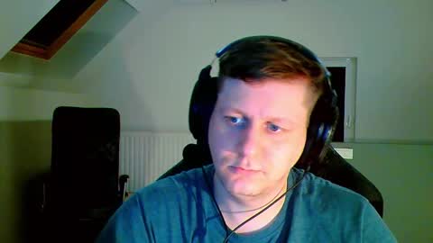 Snapshot of frenchfrieswithmayo chatting on 11.17.25 French fries online show from 11.17.25