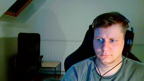 Snapshot of frenchfrieswithmayo chatting on 11.19.25 French fries online show from 11.19.25