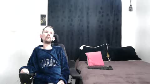 Thomas y Sophia online show from 12.21.24