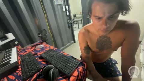 Snapshot of freshboy4512 chatting on 04.17.26 FreshBoy online show from 04.17.26