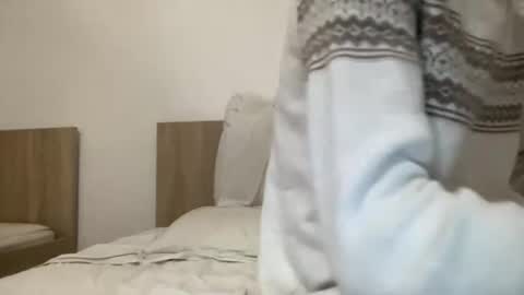 freshman  imonyou98 online show from 01.14.26