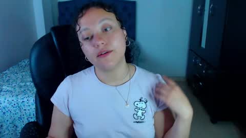 Louise  online show from 04.15.26