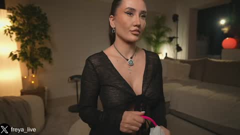 Freya online show from 02.02.26