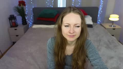 Snapshot of freya_nilsson chatting on 02.10.25 Freya online show from 02.10.25