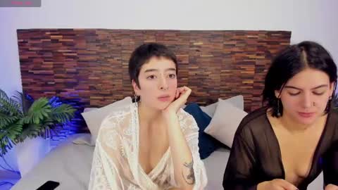 Snapshot of freyaa__1 chatting on 06.16.26 Freya online show from 06.16.26
