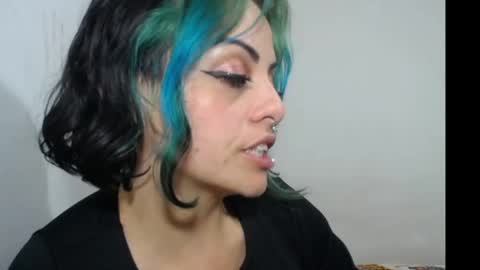 Snapshot of freyaa_sorceress chatting on 02.14.25 freyaa_sorceress online show from 02.14.25