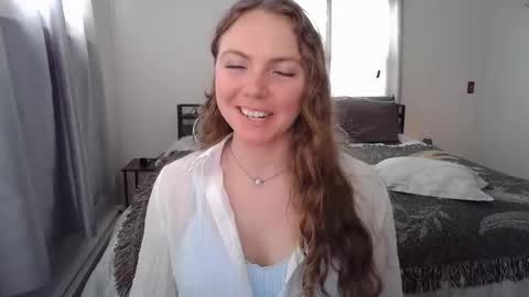 Snapshot of freyafux chatting on 04.03.26 Miss Freya online show from 04.03.26