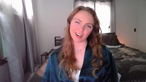 Snapshot of freyafux chatting on 04.04.26 Miss Freya online show from 04.04.26