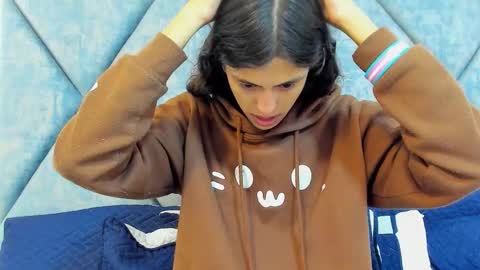 FreyaMoller  online show from 01.19.26