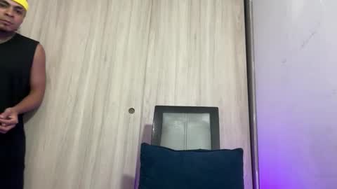 freyva_ online show from 04.09.26