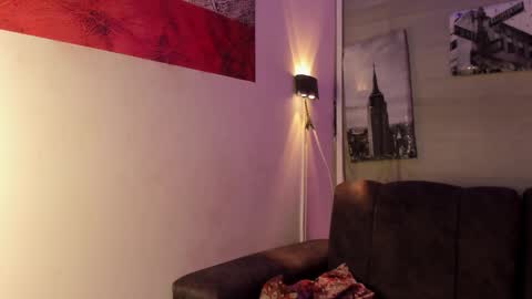 Frezzita online show from 11.21.25