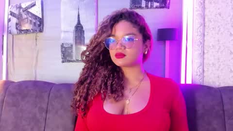 Frezzita online show from 11.25.25