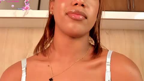 Snapshot of frida_kiroga chatting on 06.30.26 Frida Kiroga online show from 06.30.26
