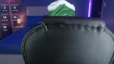 frida_lassi_ online show from 12.06.24