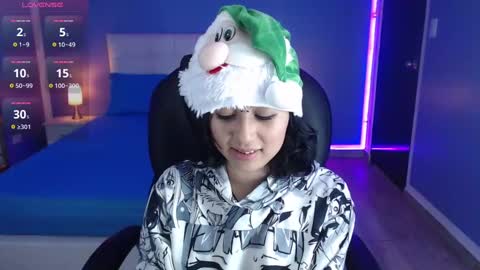 frida_lassi_ online show from 12.06.24