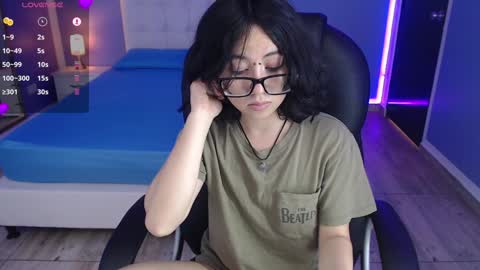 frida_lassi_ online show from 12.17.24