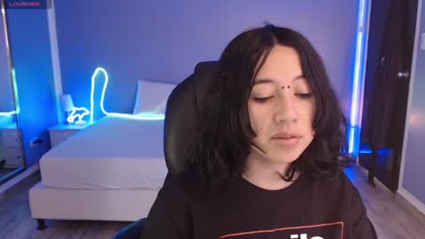 frida_lassi_ online show from 01.30.25