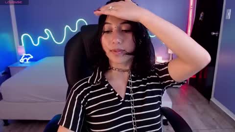 frida_lassi_ online show from 02.24.25