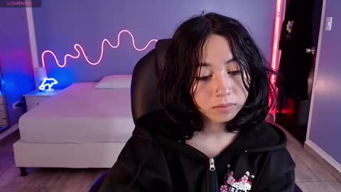 frida_lassi_ online show from 02.27.25