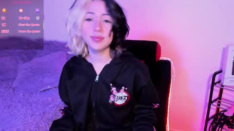 frida_lassi_ online show from 10.02.25