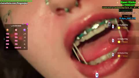 Snapshot of frogessjay chatting on 02.23.26 Jaywise Frogfoot online show from 02.23.26