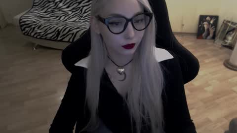 Lilith online show from 10.10.25