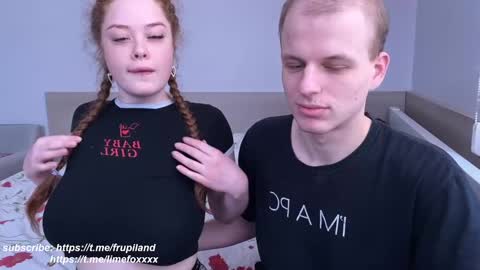 Snapshot of frupi_land chatting on 03.07.25 OPEN PVTJulia and Wayne online show from 03.07.25