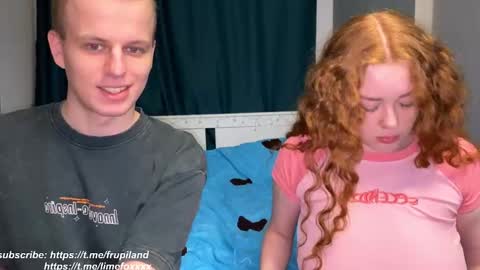 Snapshot of frupi_land chatting on 11.14.25 OPEN PVTJulia and Wayne online show from 11.14.25