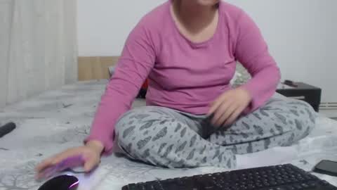 Ella online show from 02.22.25