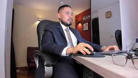 SERGIO THE SEX LAWYER online show from 04.11.26