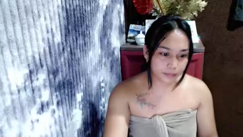 Snapshot of fucking_crystal chatting on 05.12.26 ITS ME CRYSTAL online show from 05.12.26