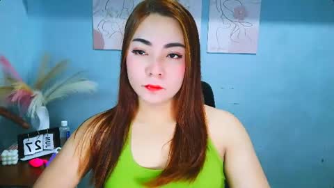 Snapshot of fucking_kim chatting on 06.27.26 km online show from 06.27.26