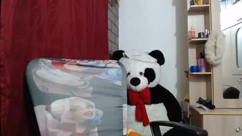 Mia and Gary  online show from 04.07.26