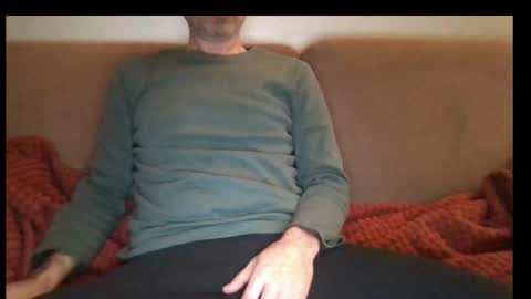 Snapshot of fuckistanbul chatting on 01.19.26 Bruchus online show from 01.19.26