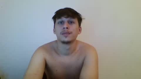 fuckmales21 online show from 12.15.25