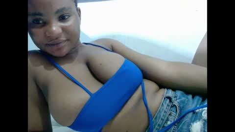 Snapshot of fuckxmypussy chatting on 04.28.26 fuckxmypussy online show from 04.28.26