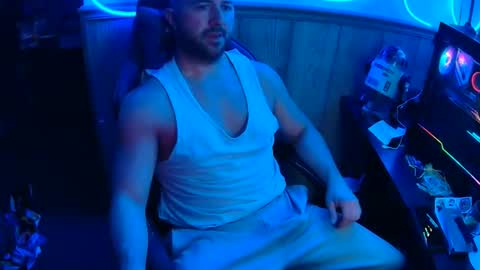 Snapshot of fufupop chatting on 11.15.25 fufupop online show from 11.15.25