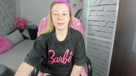 funny_bunny4 online show from 12.20.24