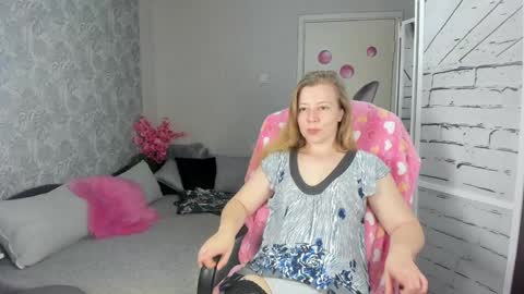 funny_bunny4 online show from 12.22.24