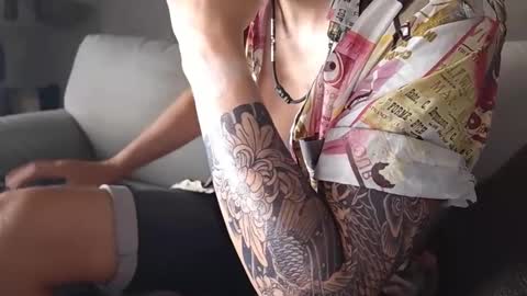 funshockwave online show from 09.17.25