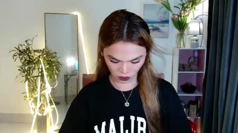 fushialore online show from 10.14.25