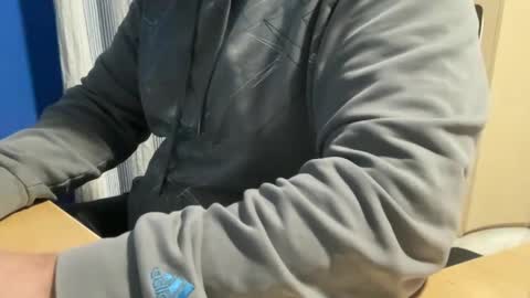 Snapshot of fuzitzu2 chatting on 02.06.25 fuzitzu2 online show from 02.06.25