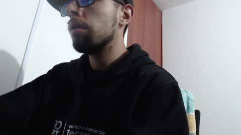 Snapshot of fvckhorneyguy chatting on 02.08.25 andrew online show from 02.08.25