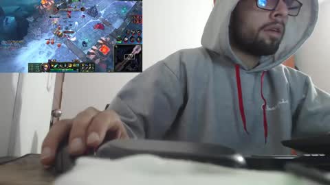 Snapshot of fvckhorneyguy chatting on 02.11.25 andrew online show from 02.11.25