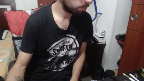 Snapshot of fvckhorneyguy chatting on 01.10.26 andrew online show from 01.10.26