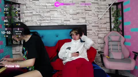 Snapshot of fyre_fox_ chatting on 12.14.24 FYRE y FOX online show from 12.14.24